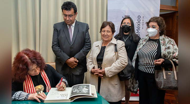Southern Perú auspicia libro sobre la historia, cultura y gastronomía de Tacna