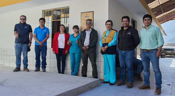 Comprometidos con la educación y salud de las comunidades de mineros artesanales en Arequipa