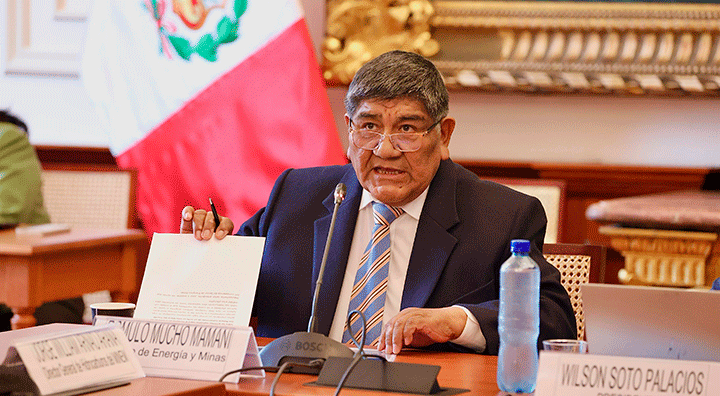 Ministro Rómulo Mucho: El Ejecutivo ha tomado acciones inmediatas para atender a los damnificados de Villa María del Triunfo