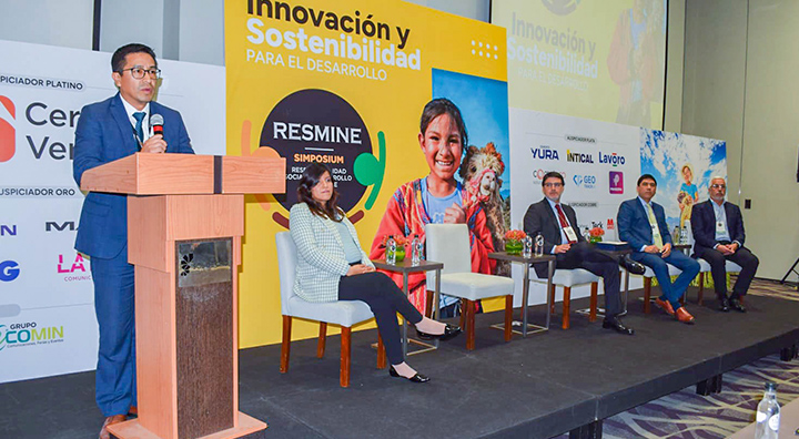 Sostenibilidad, innovación y adopción de tecnologías limpias fueron destacadas por el MINEM durante RESMINE 2025