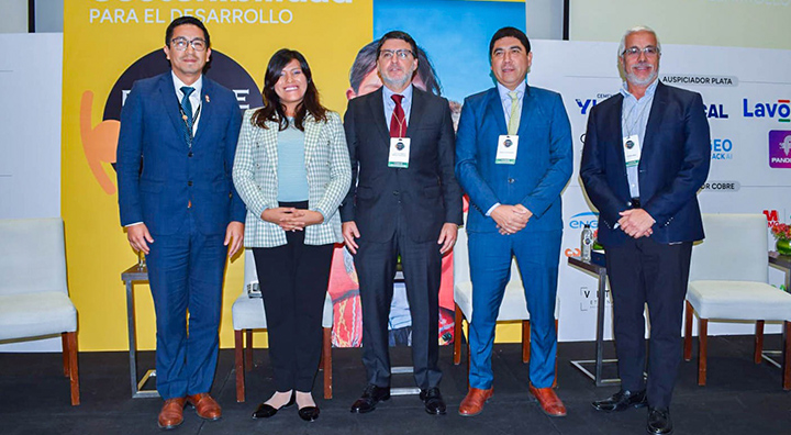 Sostenibilidad, innovación y adopción de tecnologías limpias fueron destacadas por el MINEM durante RESMINE 2025