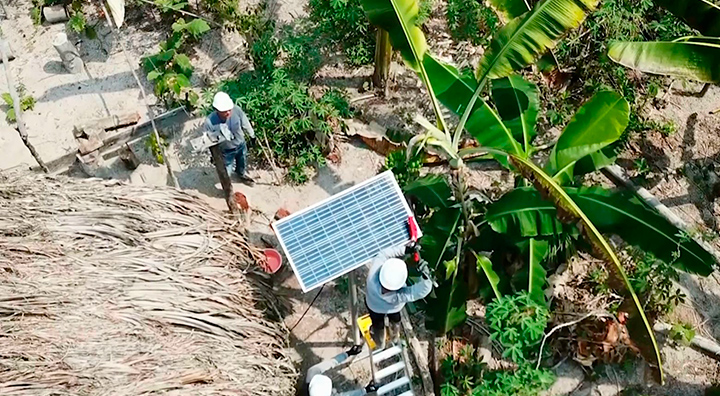 Otorgan concesión eléctrica rural para llevar energía a hogares en zonas alejadas de Cajamarca, Cusco y Loreto.