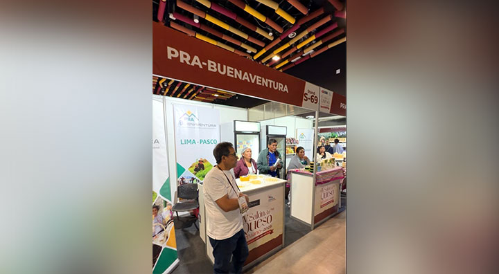 Productores de Huancavelica y Pasco presentaron sus quesos en el IV Salón del Queso Peruano