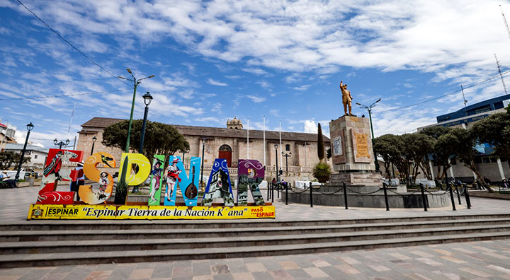 Espinar lidera inversión en obras por impuestos en cusco