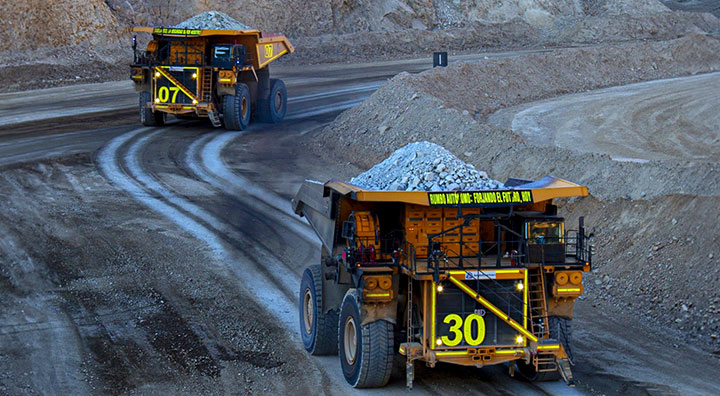Caterpillar reconoce a Quellaveco por acarrear 500 millones de toneladas de forma autónoma