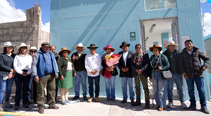 Espinar pone en marcha importante obra de agua