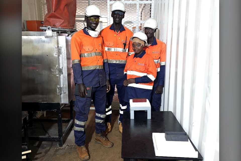 Dynacor anuncia su primera producción de oro en Senegal