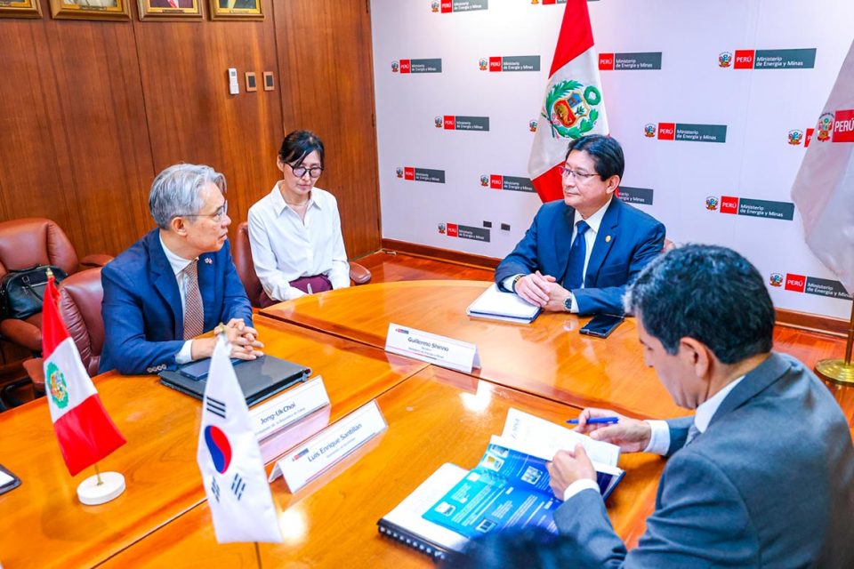 MINEM: Perú y Corea impulsan proyecto piloto de movilidad eléctrica con infraestructura de carga y energía solar