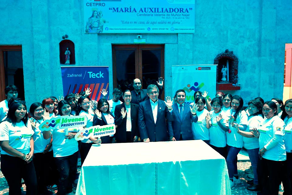 Más de 500 jóvenes de Majes, Lluta, Huancarqui y Uraca recibirán formación y certificación en turismo, construcción y agroindustria